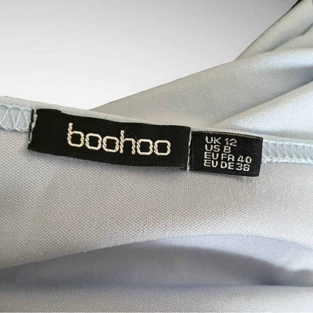 BOOHOO Light Blue Long Sleeve Cut Out Crop Top Size 8 | EUC‎ - Picture 5 of 8